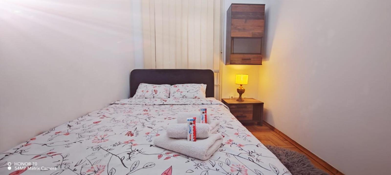 Lux Apartment Rose 2 60M2 ครากูเยวัตส์ ภายนอก รูปภาพ